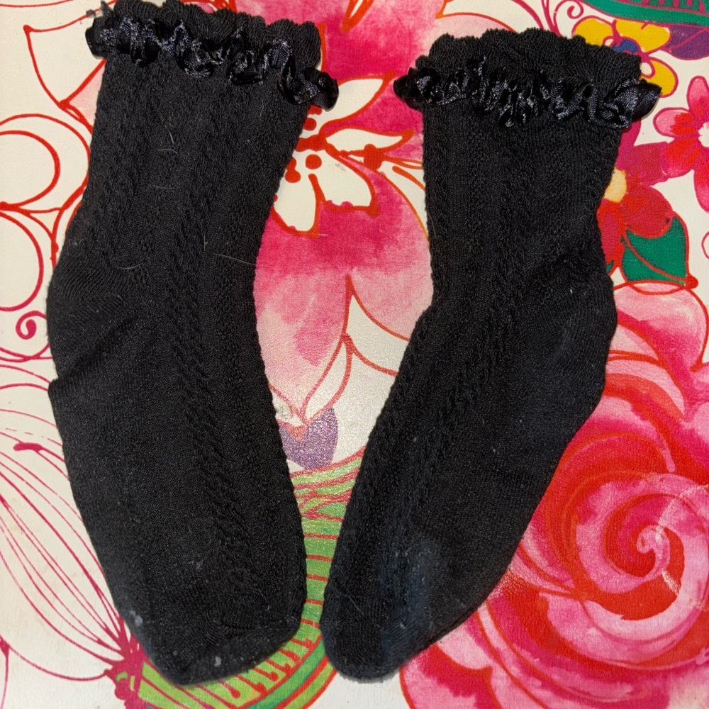 Elegant Black Ruffled Women's Socks